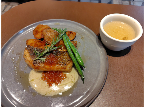 Journal Standard DINING ジャーナルスタンダードダイニング 新宿店: mochidaさんの2026年05月30日の1枚目の投稿写真