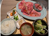 無煙個室焼肉 イノウエ: ぽりあんさんの2024年12月29日の2枚目の投稿写真