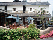 りんご並木の三連蔵: はばねろさんの2008年06月17日の1枚目の投稿写真