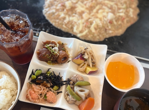 お好み焼 鉄板焼 もんじゃ焼き 加屋 菰野イオンタウン店(お好み焼き