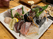 刺身 おでん 串カツ 高架下酒場 あし跡 三宮店: しょーへーくんさんの2026年03月31日の2枚目の投稿写真