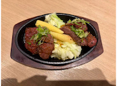 海鮮居酒屋 花の舞 江戸東京博物館前店: お庭のにわさんの2026年07月06日の2枚目の投稿写真
