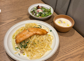 salmon atelier Hus 日比谷OKUROJI: にゃんさんの2026年07月20日の1枚目の投稿写真
