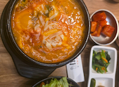 韓国料理 ホンデポチャ 横浜西口店: よねやんさんの2025年12月18日の1枚目の投稿写真