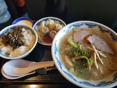 博多麺房 赤のれん 丸ビル: うどん好きさんの2016年12月05日の1枚目の投稿写真