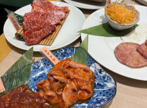 三千里 本店: きっこさんの2025年11月17日の1枚目の投稿写真