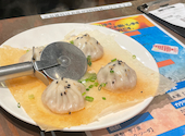 羽根つき焼小龍包 鼎's Din's ディンズ 堺筋本町店: うかいさんの2026年02月28日の1枚目の投稿写真