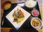 香川名物 骨付鳥 いろどりや 町田本店: にゃんこちゃんさんの2026年10月19日の1枚目の投稿写真