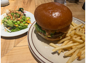 J.S. BURGERS CAFE 名古屋mozoワンダーシティ店: かなさんの2025年06月28日の1枚目の投稿写真
