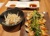 餃子酒場 肉汁とっつぁん 新宿中央店: どんよちさんの2026年04月20日の1枚目の投稿写真