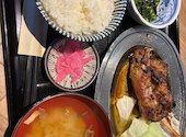 香川名物 骨付鳥 いろどりや 町田本店: yotsusanさんの2025年09月18日の1枚目の投稿写真