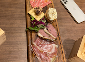 ワインホールグラマー WINEHALL GLAMOUR 池袋 MEAT&WINE: 田中司さんの2024年02月25日の3枚目の投稿写真