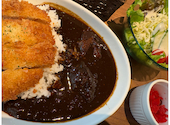 cafebar ROCOCO × 黒丸カレー: ベスさんの2026年03月の1枚目の投稿写真