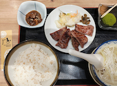 牛たん炭焼 利久 トリエ京王調布店: fromjptokyoさんの2026年09月14日の1枚目の投稿写真