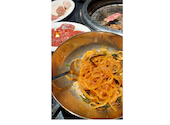 GoKuRaKu YaKiNiKu はらみた屋: タレ目さんの2025年11月23日の1枚目の投稿写真