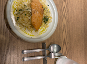 salmon atelier Hus 日比谷OKUROJI: こぅひんさんの2026年05月01日の1枚目の投稿写真