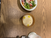 salmon atelier Hus 日比谷OKUROJI: こぅひんさんの2026年05月01日の2枚目の投稿写真