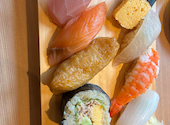 生ビール190円 マグロに本気の寿司酒場 まる辰 金山駅店: つばきんさんの2026年06月03日の1枚目の投稿写真