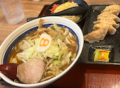 8番らーめん 中川店: ゆのさんの2026年09月10日の1枚目の投稿写真