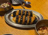 サムギョプサル 韓国料理 乾杯食堂 北千住店: えびかにさんの2026年05月17日の2枚目の投稿写真