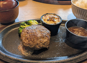 黒のハンバーグ PRODUCED by 和牛焼肉 LIEBE: ゆききさんの2026年08月30日の2枚目の投稿写真