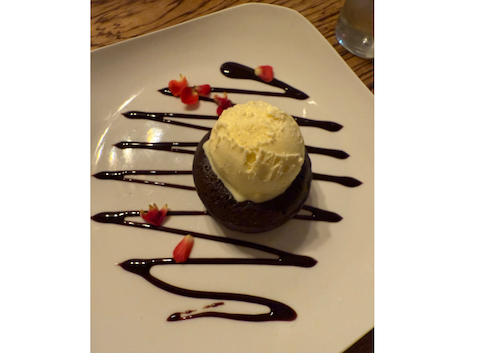 kitchen+bar=870 キッチン バー ハナレ: ゆうchannさんの2025年12月26日の2枚目の投稿写真