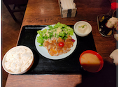 肉系居酒屋 肉十八番屋 五反田店: タケナカさんの2022年04月03日の1枚目の投稿写真