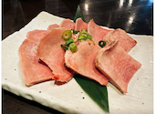 炭火焼肉肉刺しにく式 南郷18丁目店: りんりんさんの2024年02月13日の2枚目の投稿写真