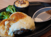 黒のハンバーグ PRODUCED by 和牛焼肉 LIEBE: ぽよよんさんの2026年03月17日の3枚目の投稿写真