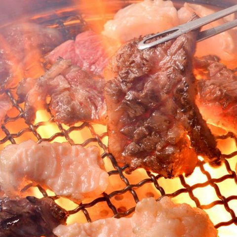 名店ガイド 新橋でホルモンがうまい店はココ 逸品揃いの３店を紹介 東京焼肉マガジン Hot Pepperグルメwebマガジン